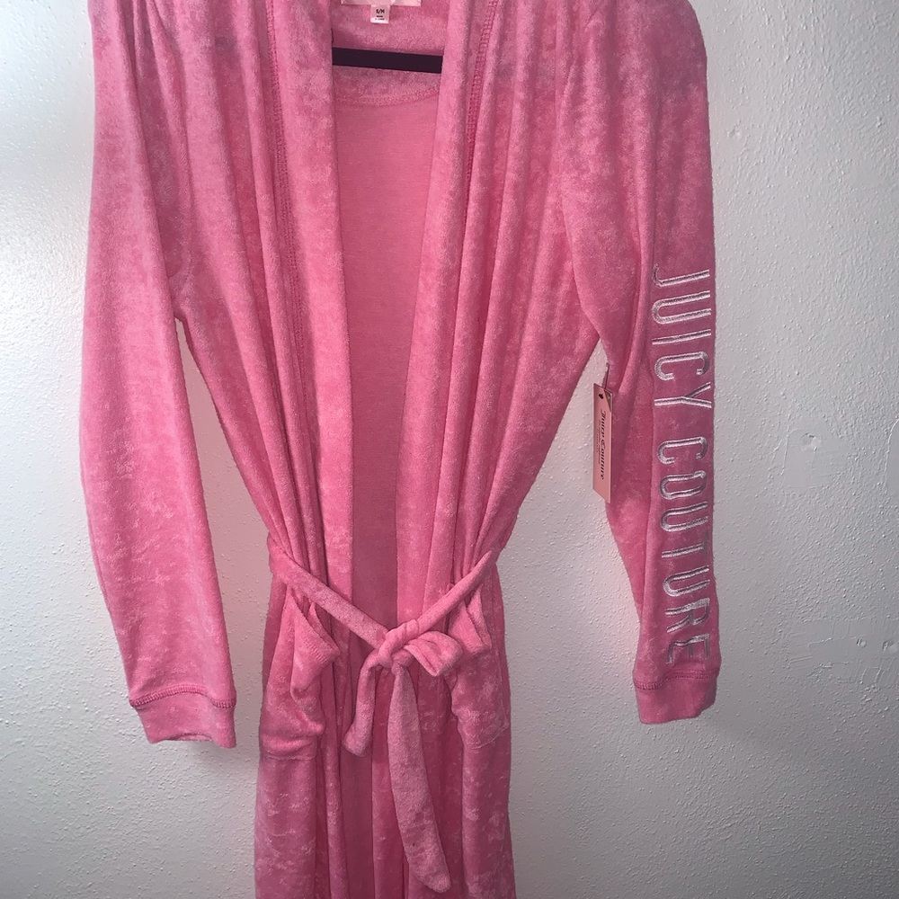 NWT JUICY COUTURE ROBE